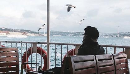 声音丨比金牌更闪亮的是人性之光|朱雨玲|多哈|陈振江|韩莹|王曼昱_新浪体育_新浪新闻